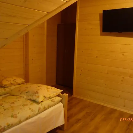 Πανσιόν Kinga Kulak Goscinne 3*